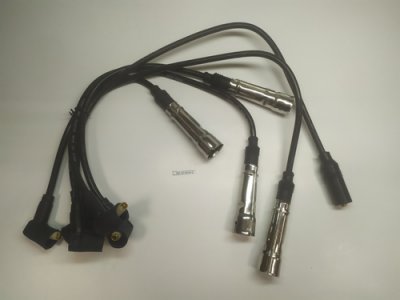 Комплект (5 шт.) проводов зажигания Audi 80/Golf/Passat 1./1.8/2.0 -97 Силиконовые